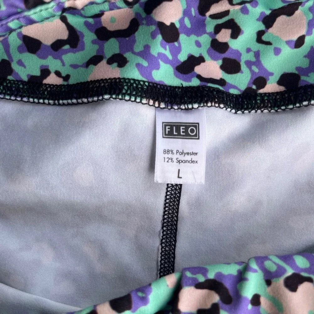 FLEO‎ Womens Large Leopard Print Athletic Booty Shorts CrossFit Gym Yoga Fitness